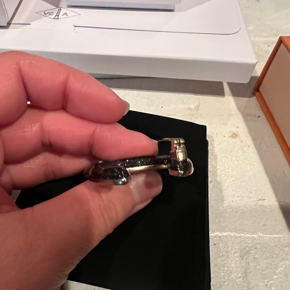 Chanel - Picture 13 of 14